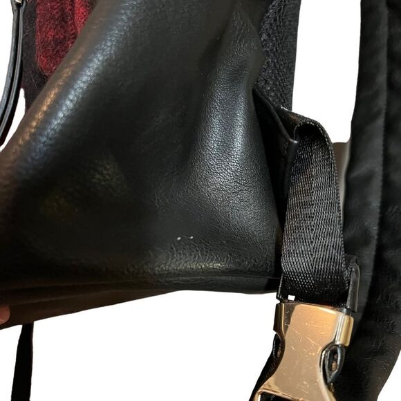 Dream‎ control plaid wool blend back pack - Picture 4 of 11